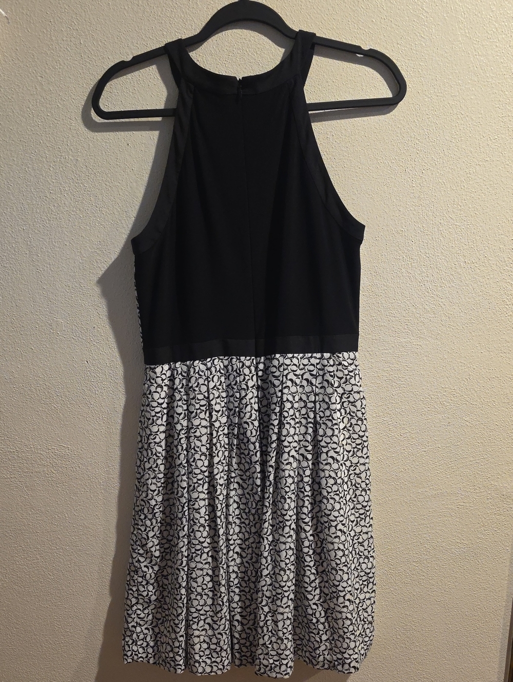 NWT White House Black Market Pleated Halter Style Dress - Picture 6 of 9